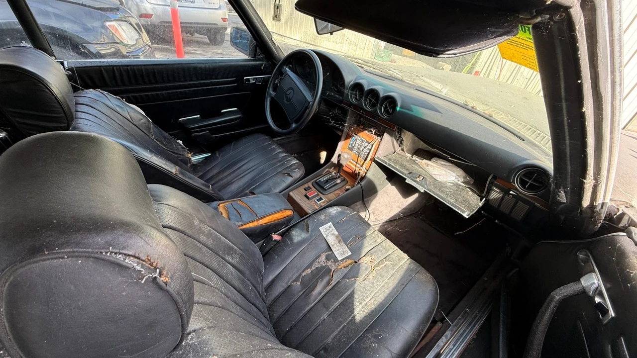 1981 Mercedes-Benz R107 SL-Class - Image 8 of 10