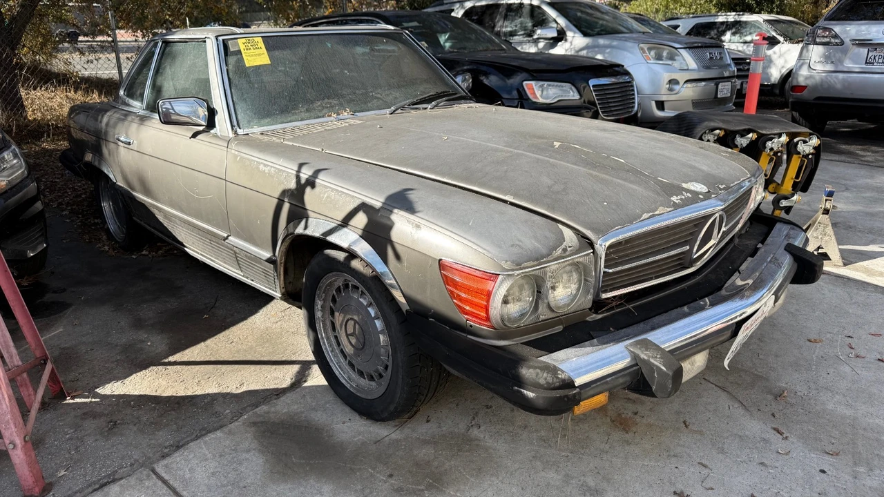 1981 Mercedes-Benz R107 SL-Class - Image 3 of 10