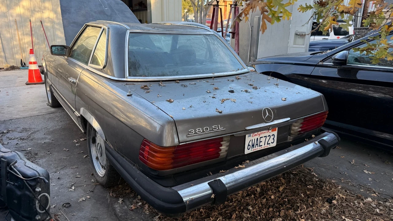 1981 Mercedes-Benz R107 SL-Class - Image 4 of 10