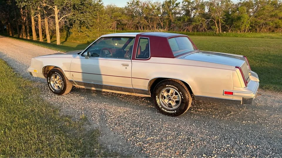 1981 Oldsmobile Cutlass 5th Gen - Image 3 of 12