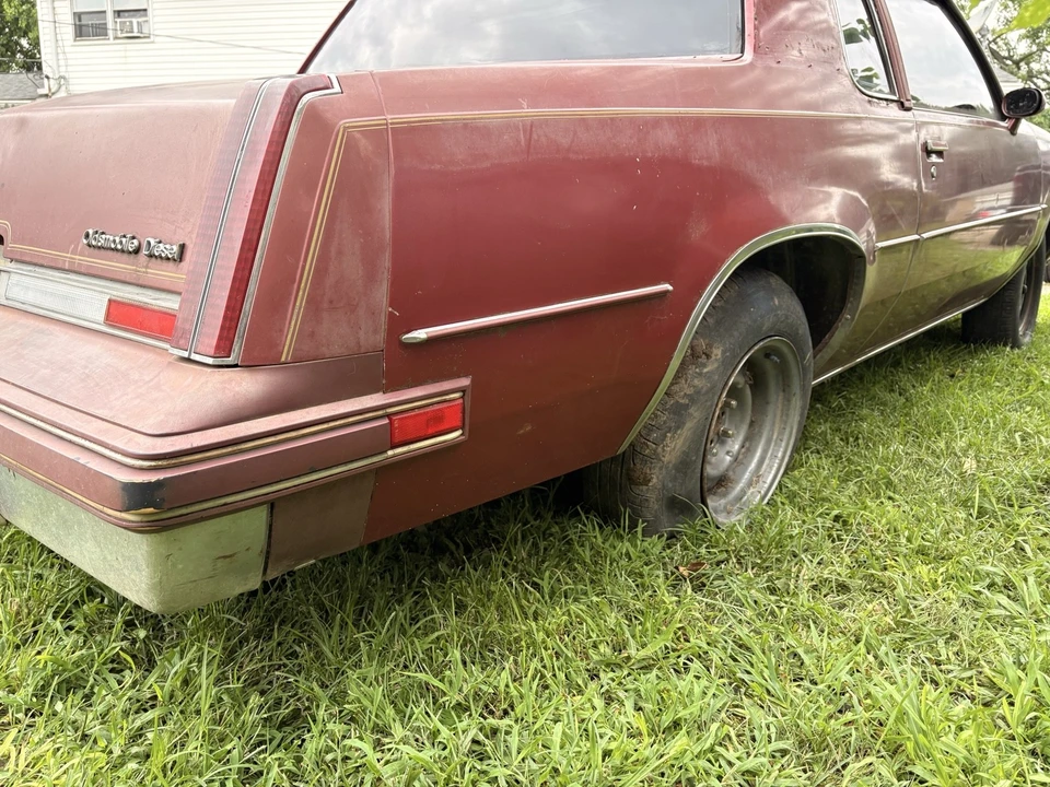 1981 Oldsmobile Cutlass 5th Gen - Image 9 of 21