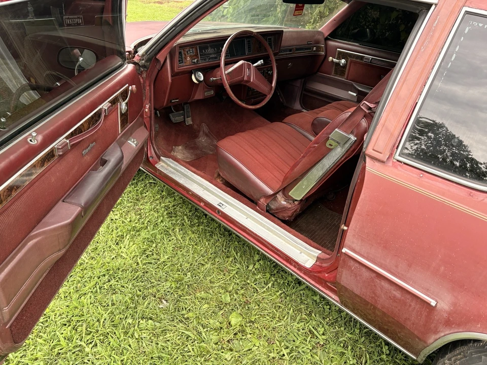 1981 Oldsmobile Cutlass 5th Gen - Image 14 of 21