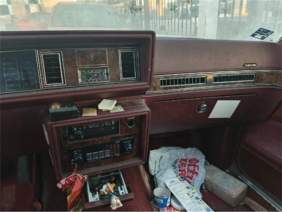 1981 Oldsmobile Cutlass 5th Gen - Image 6 of 11