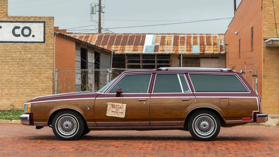 1981 Oldsmobile Cutlass 5th Gen - Image 2 of 13