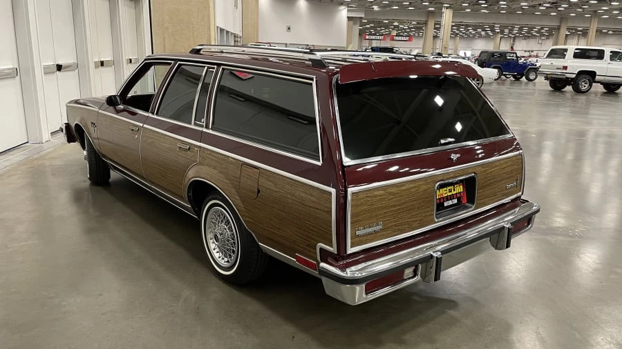 1981 Oldsmobile Cutlass 5th Gen - Image 2 of 7