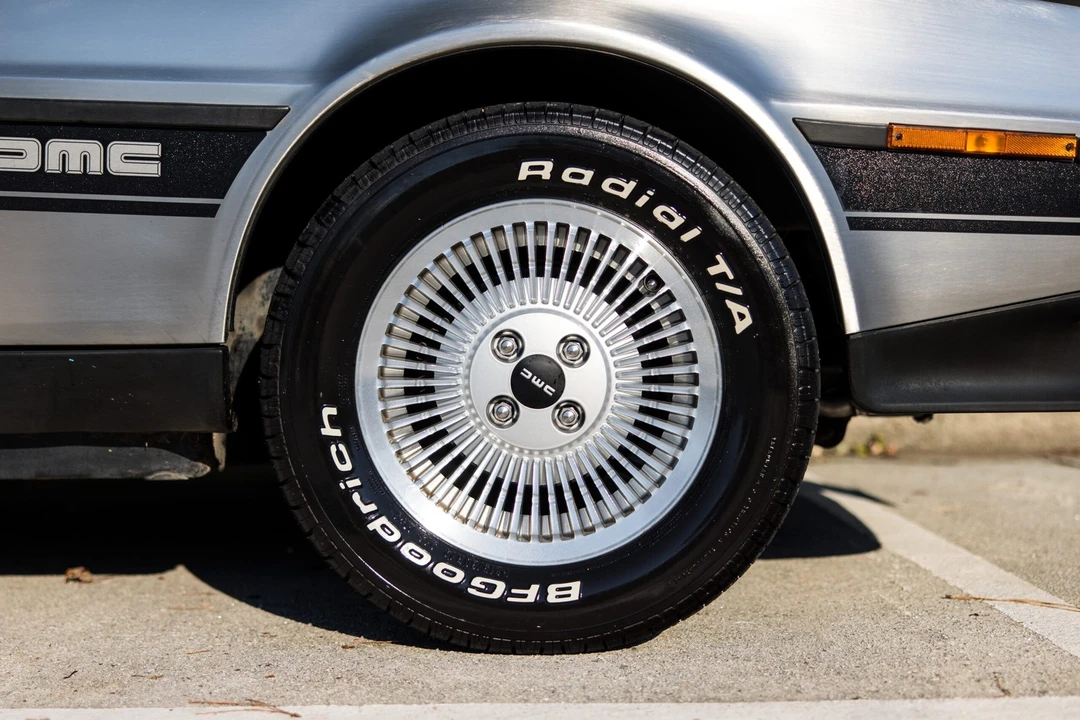 1981 DeLorean DMC-12 - Image 16 of 21