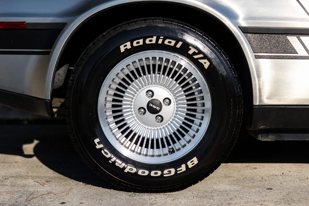 1981 DeLorean DMC-12 - Image 17 of 21