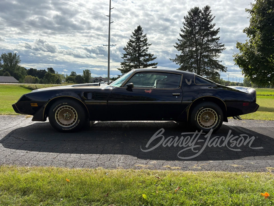 1981 Pontiac Firebird Trans Am 2nd Gen - Image 5 of 31