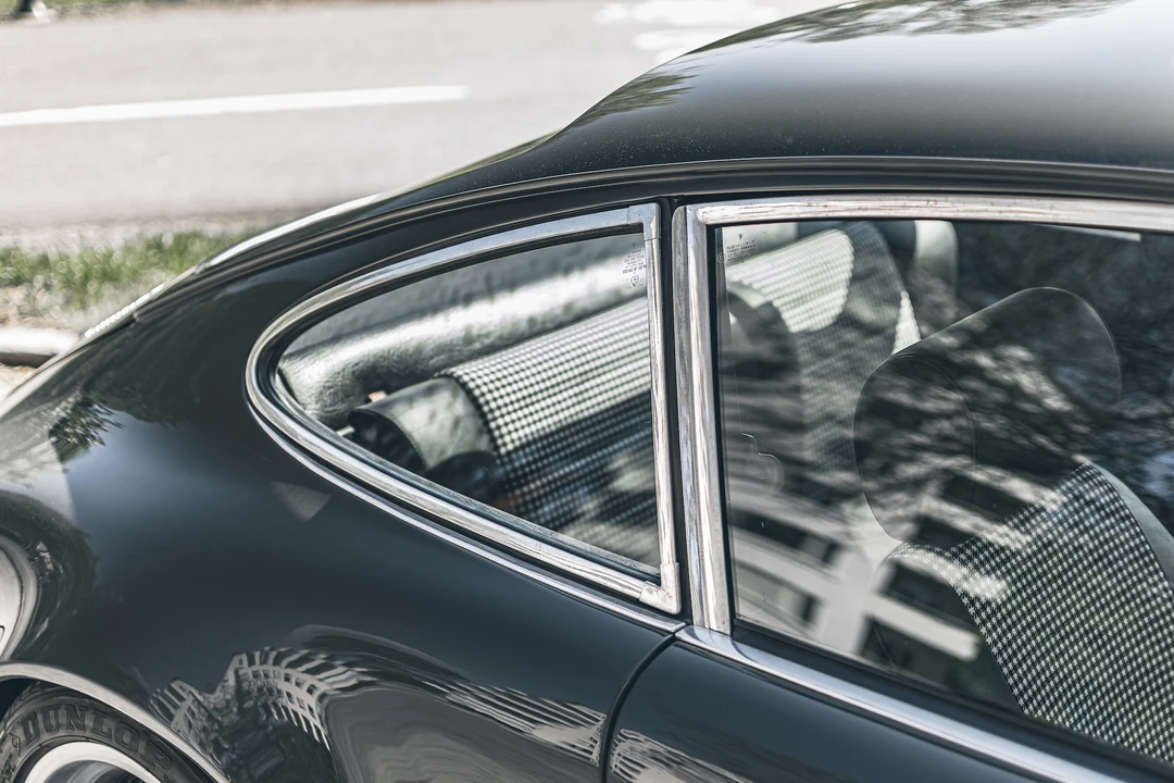 1986 Porsche 911 Carrera 3.2 - Image 28 of 31