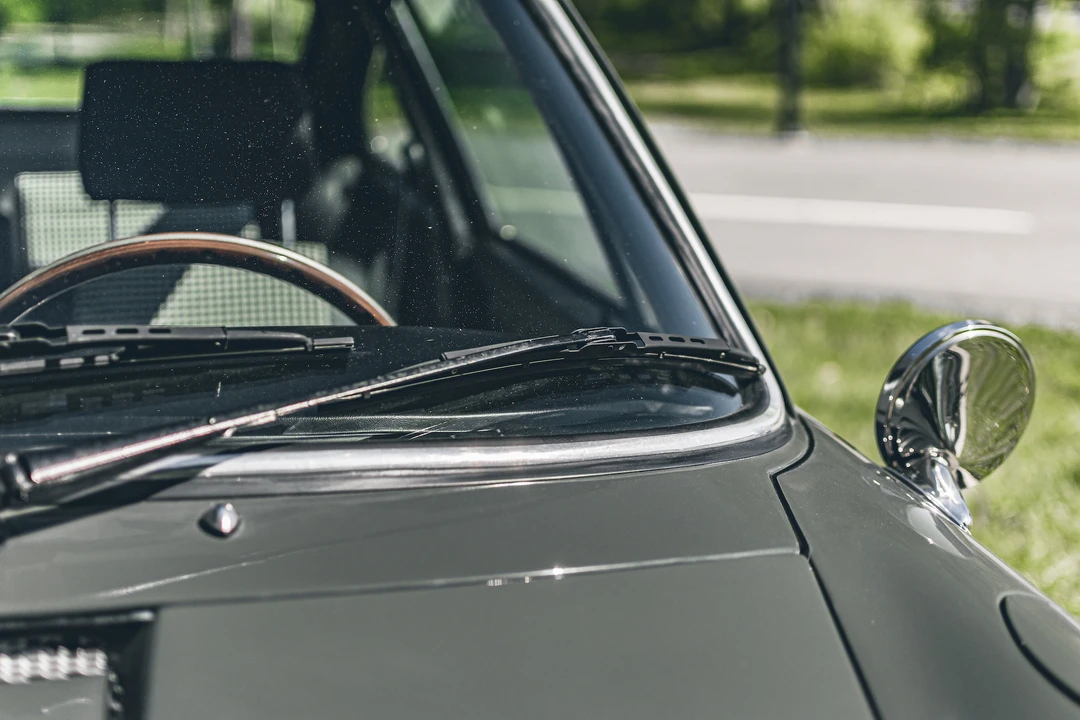 1986 Porsche 911 Carrera 3.2 - Image 17 of 31