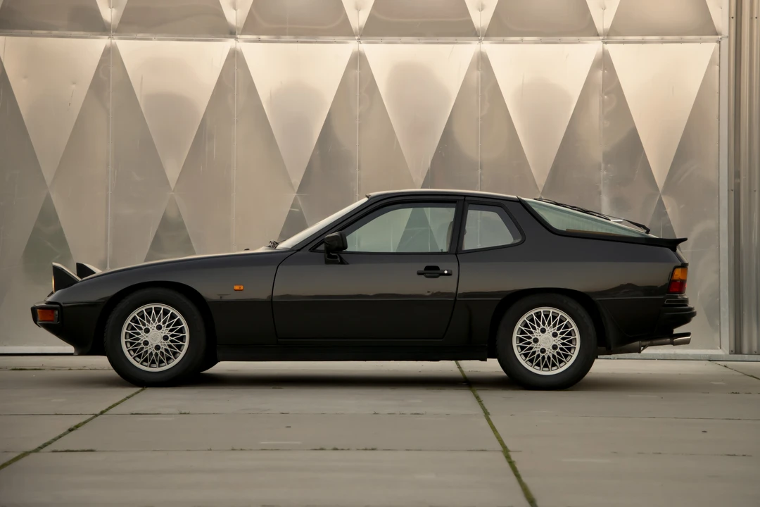 1981 Porsche 924 Turbo - Image 13 of 31