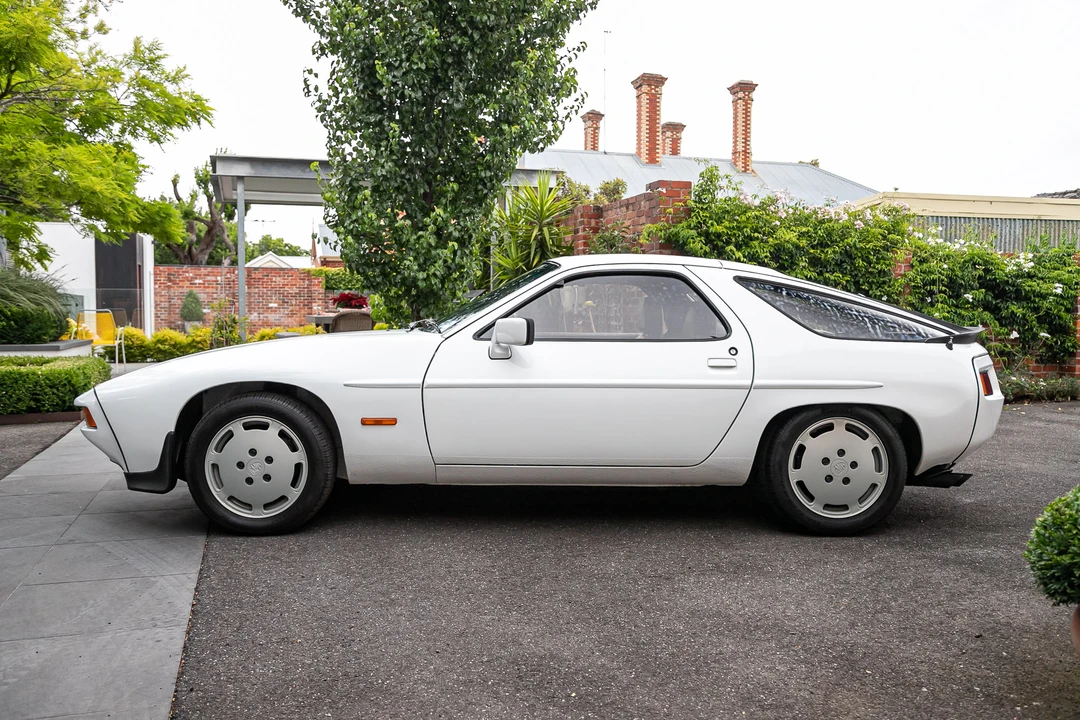 1981 Porsche 928 S - Image 5 of 31