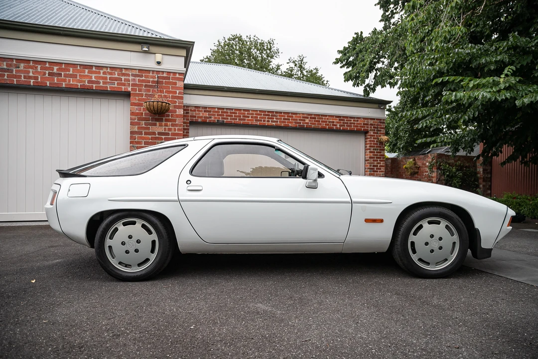 1981 Porsche 928 S - Image 9 of 31