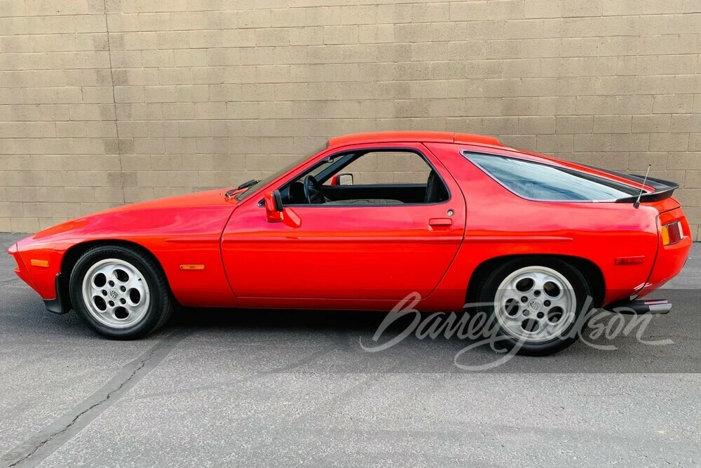 1981 Porsche 928 - Image 5 of 5