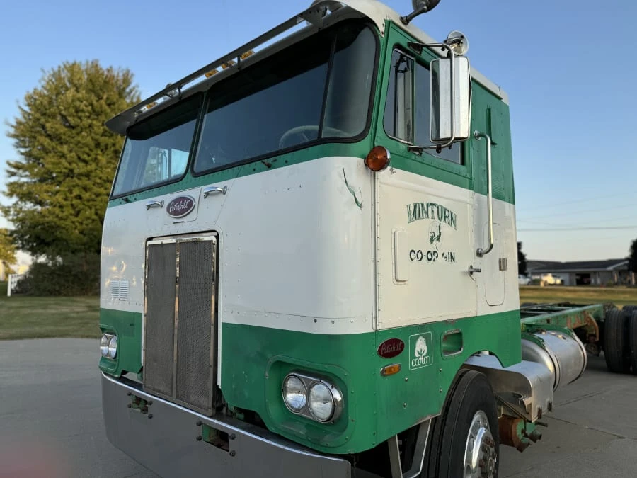 1981 Peterbilt - Image 10 of 29