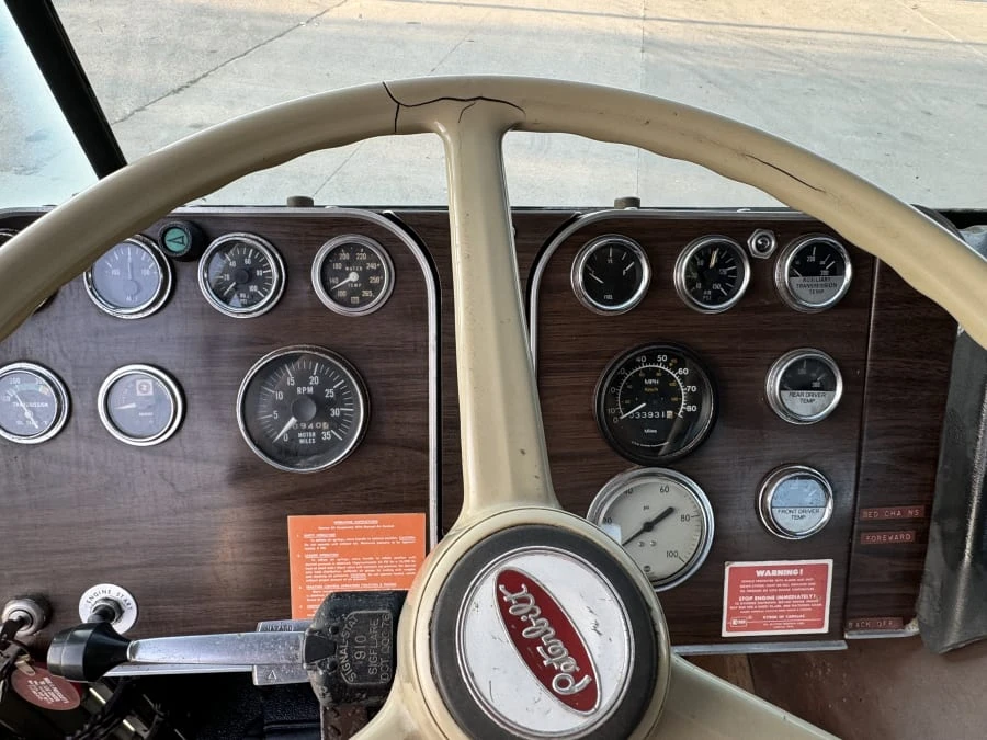 1981 Peterbilt - Image 18 of 29