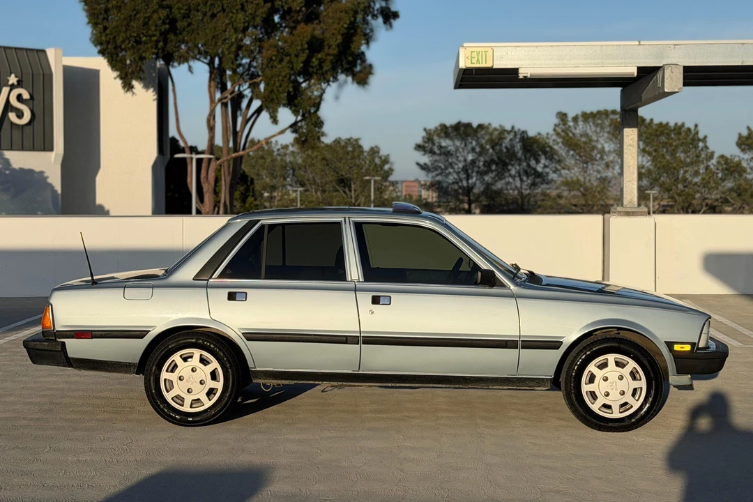 1981 Peugeot 504 - Image 3 of 31