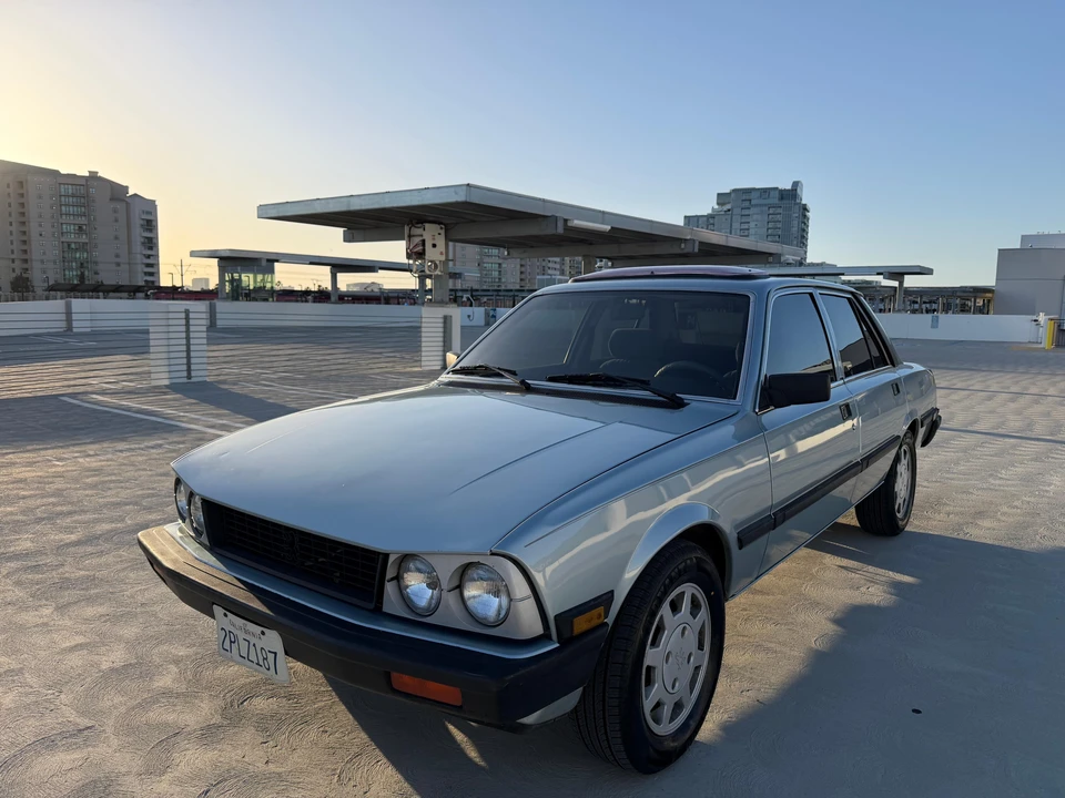 1981 Peugeot 504 - Image 10 of 31