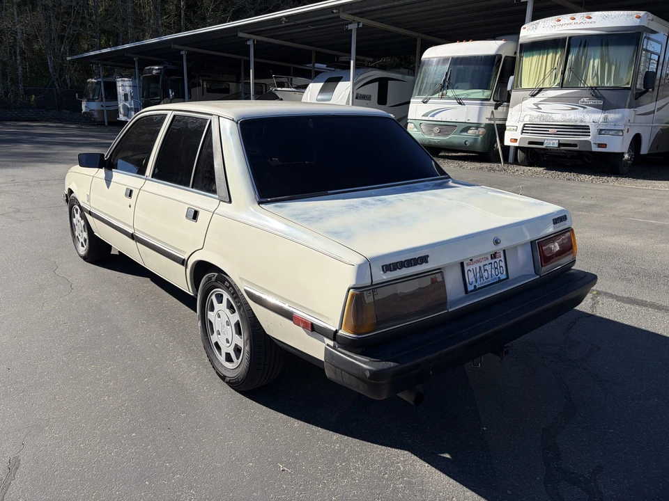 1981 Peugeot - Image 4 of 31