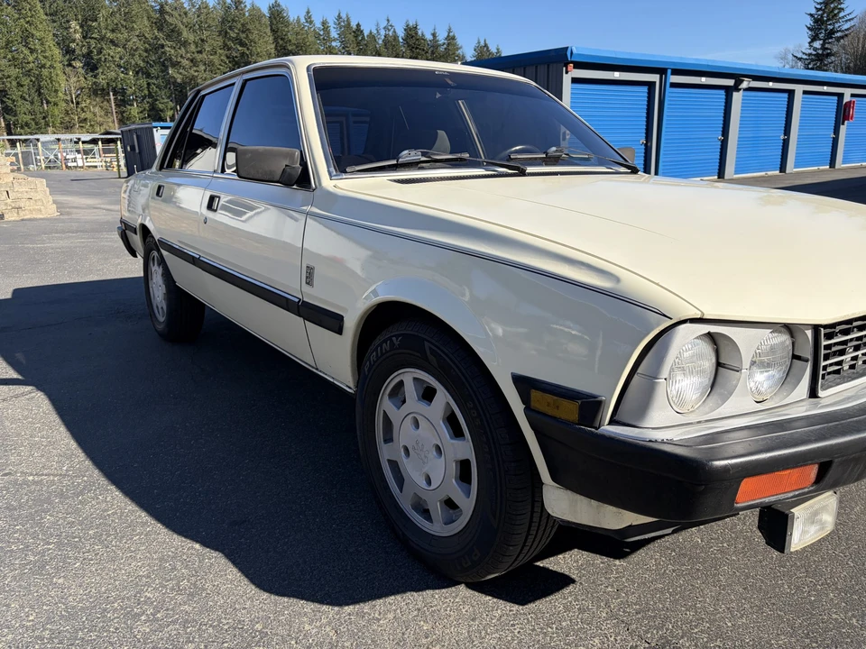 1981 Peugeot - Image 9 of 31