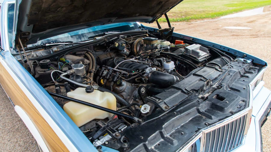 1981 Pontiac Safari - Image 7 of 14