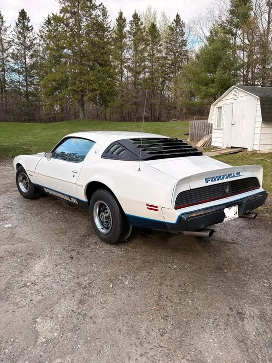 1981 Pontiac Firebird 2nd Gen - Image 2 of 9