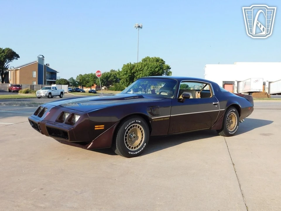 1981 Pontiac Firebird 2nd Gen - Image 3 of 12