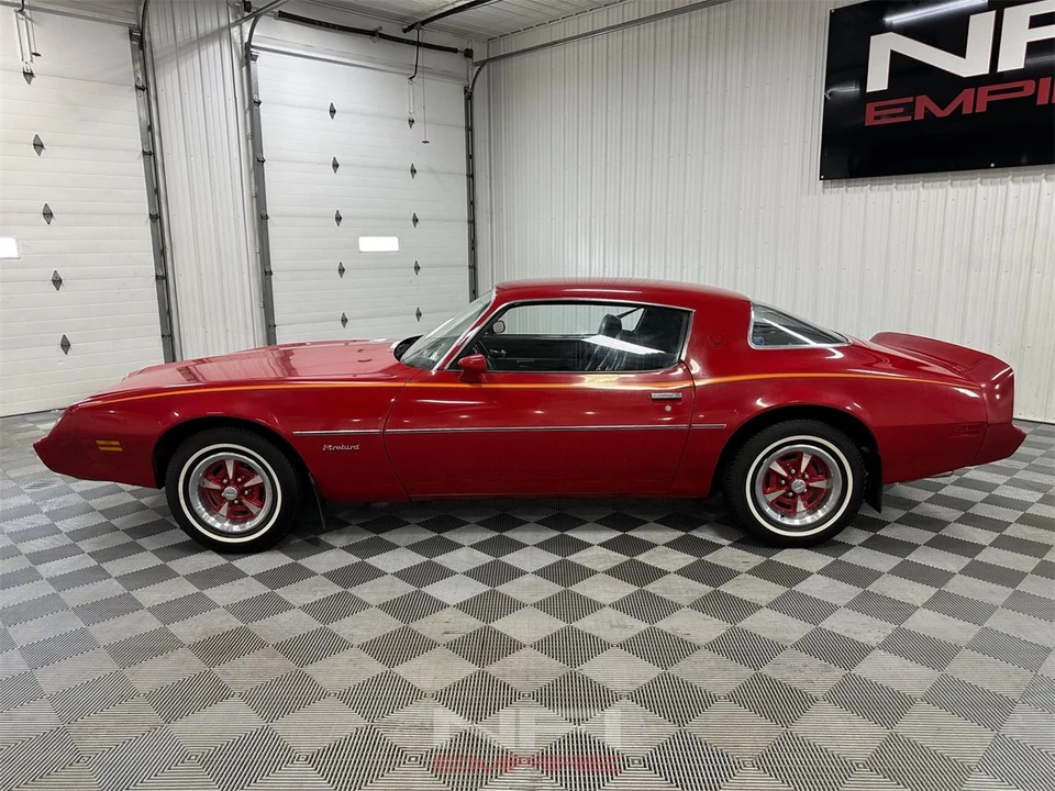1981 Pontiac Firebird 2nd Gen - Image 2 of 31