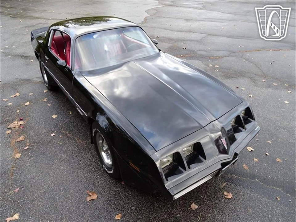 1981 Pontiac Firebird 2nd Gen - Image 21 of 31