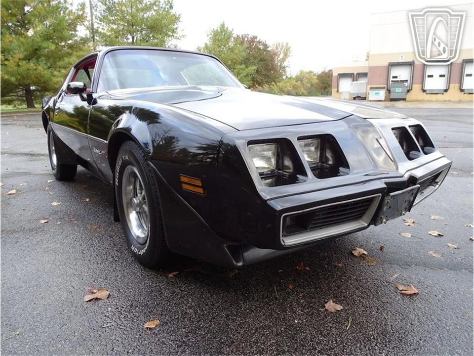 1981 Pontiac Firebird 2nd Gen - Image 22 of 31