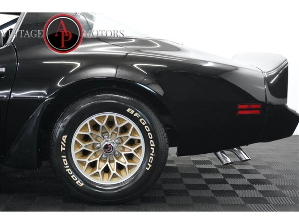 1981 Pontiac Firebird 2nd Gen - Image 13 of 31