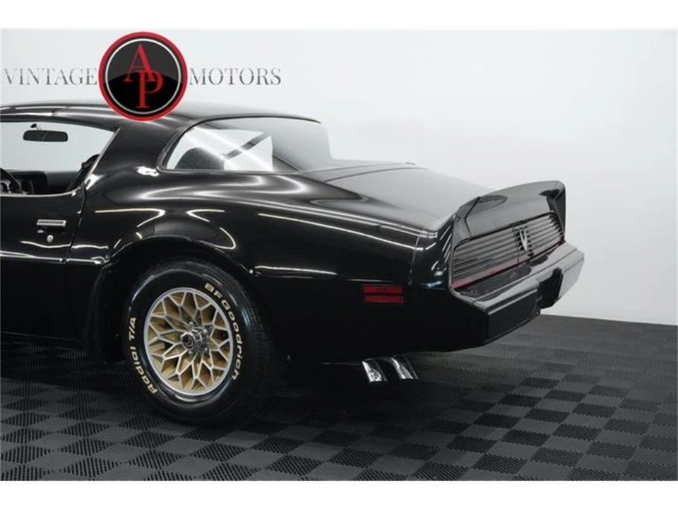 1981 Pontiac Firebird 2nd Gen - Image 14 of 31