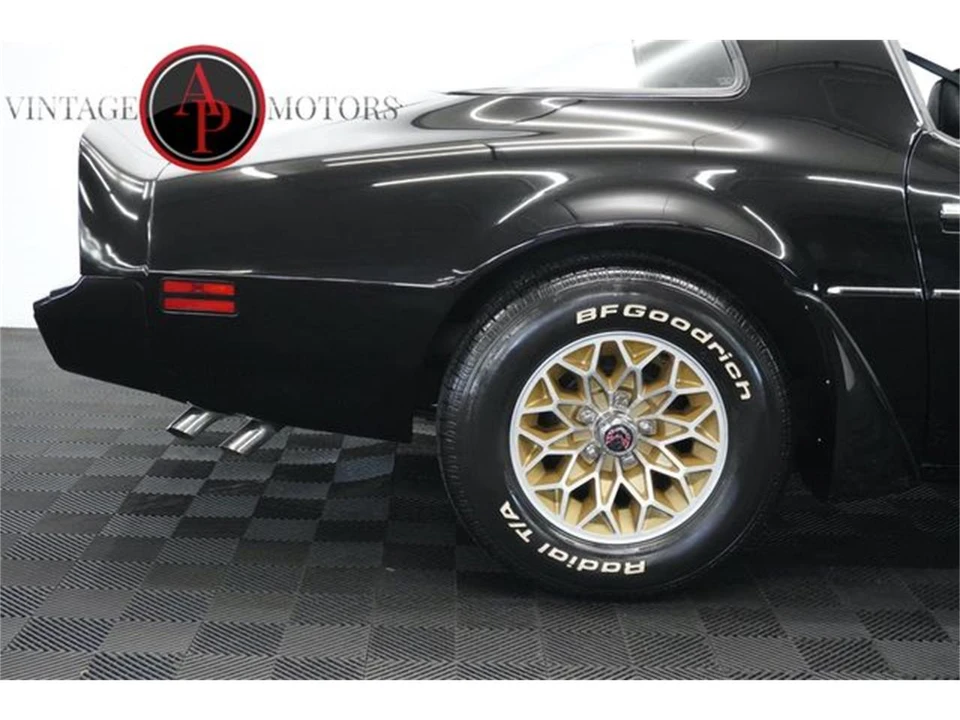 1981 Pontiac Firebird 2nd Gen - Image 27 of 31