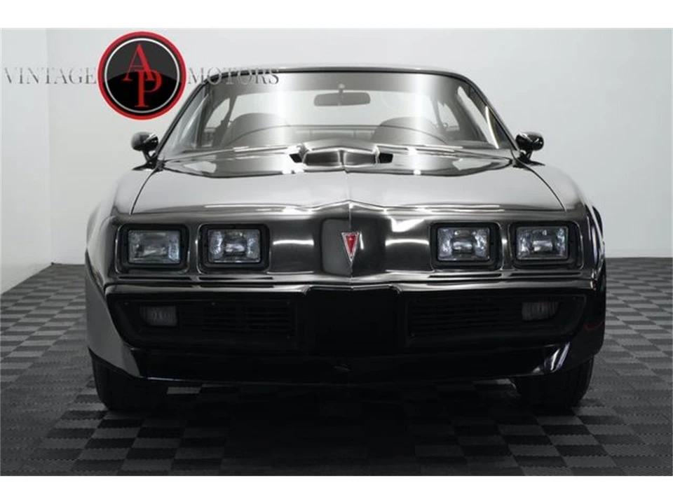 1981 Pontiac Firebird 2nd Gen - Image 19 of 31
