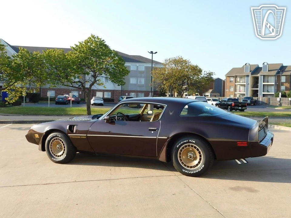 1981 Pontiac Firebird 2nd Gen - Image 7 of 21