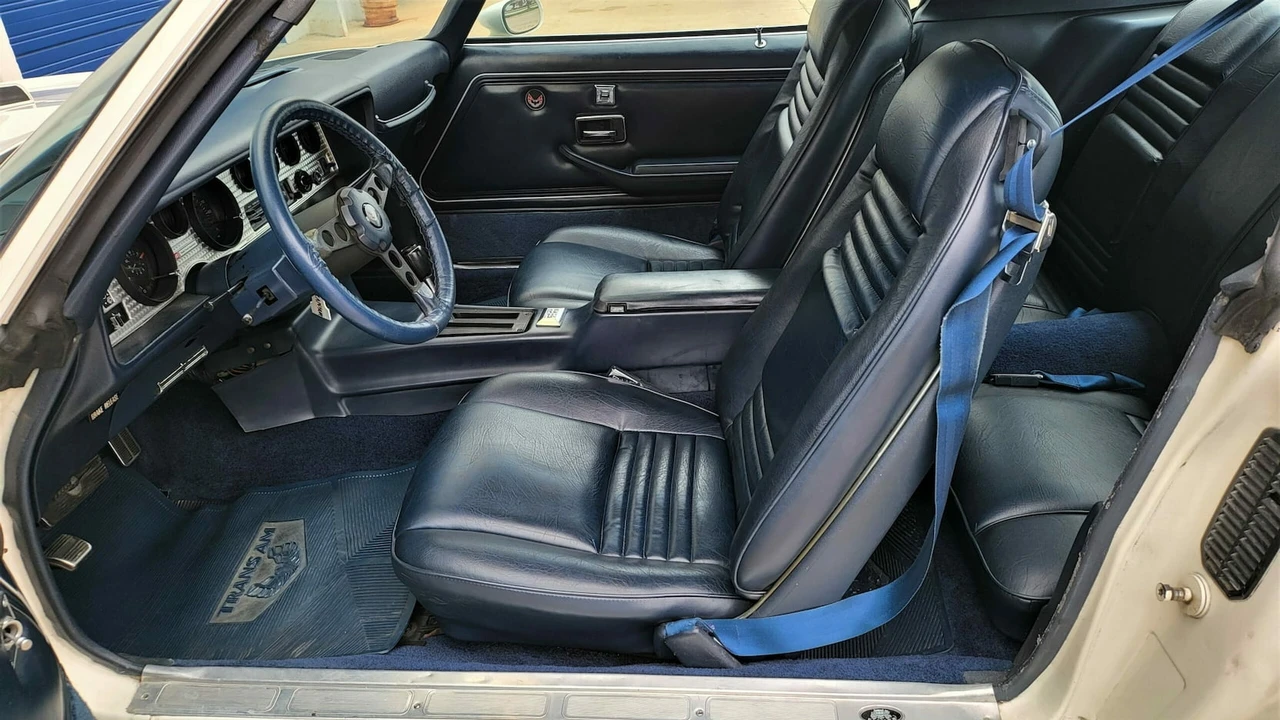 1981 Pontiac Firebird 2nd Gen - Image 4 of 9
