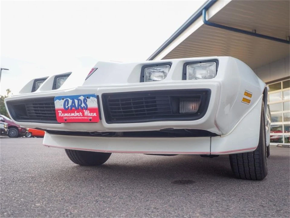 1981 Pontiac Firebird 2nd Gen - Image 22 of 31