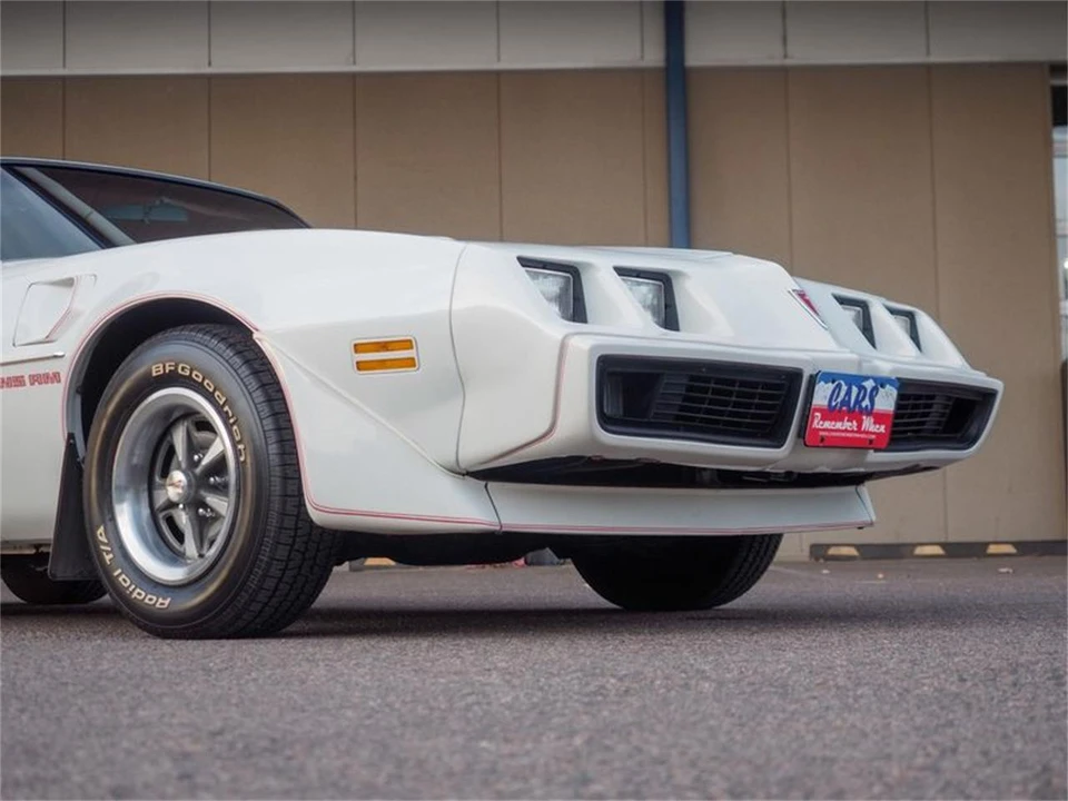 1981 Pontiac Firebird 2nd Gen - Image 3 of 31