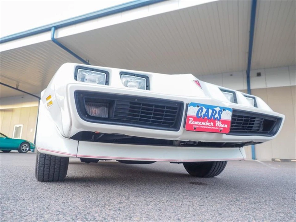 1981 Pontiac Firebird 2nd Gen - Image 21 of 31