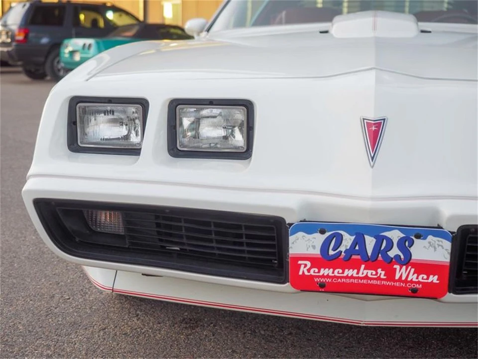 1981 Pontiac Firebird 2nd Gen - Image 19 of 31