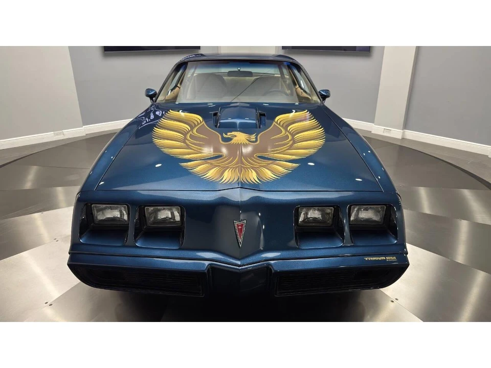 1981 Pontiac Firebird 2nd Gen - Image 9 of 31