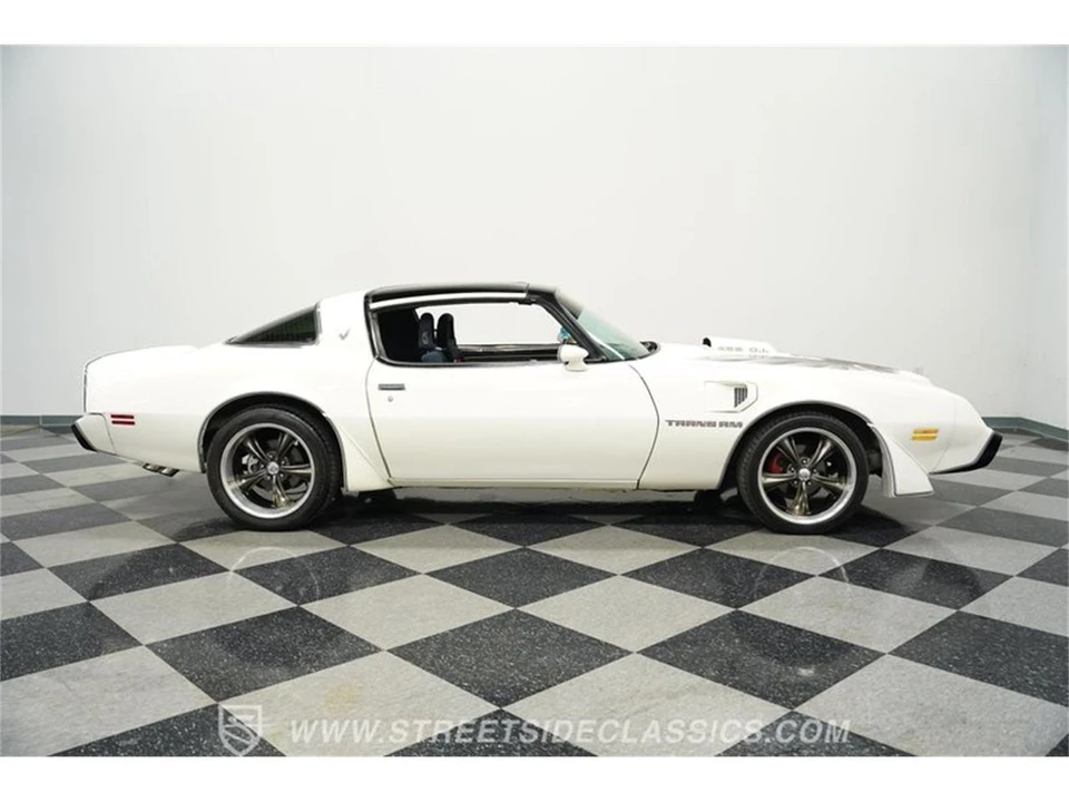 1981 Pontiac Firebird 2nd Gen - Image 13 of 31