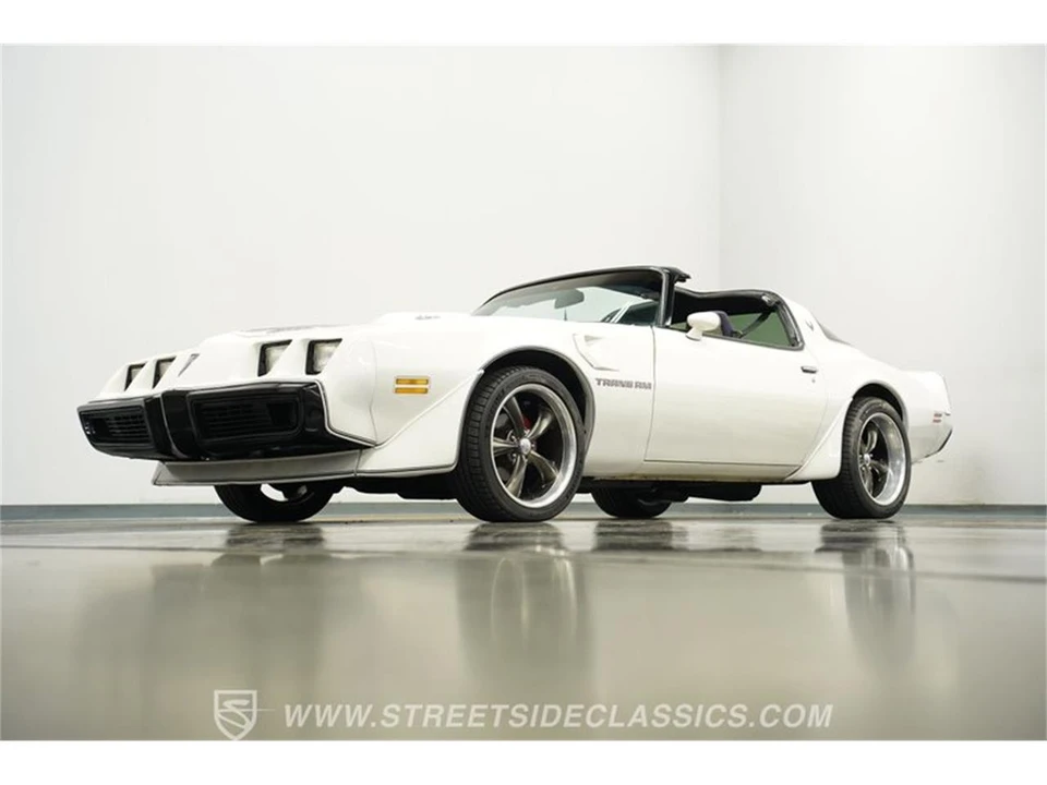 1981 Pontiac Firebird 2nd Gen - Image 19 of 31
