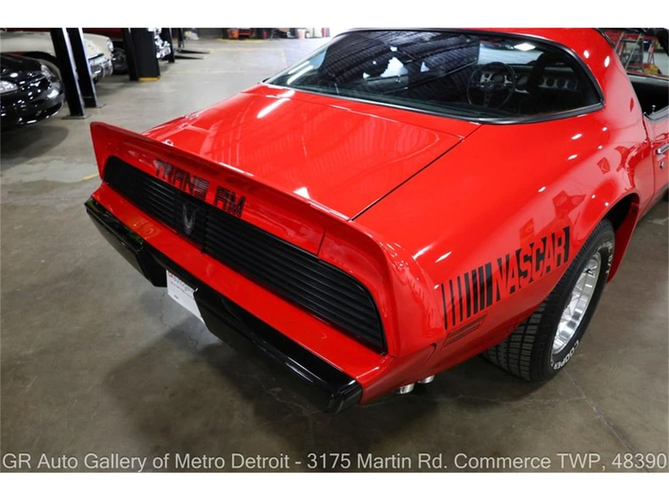 1981 Pontiac Firebird 2nd Gen - Image 16 of 31