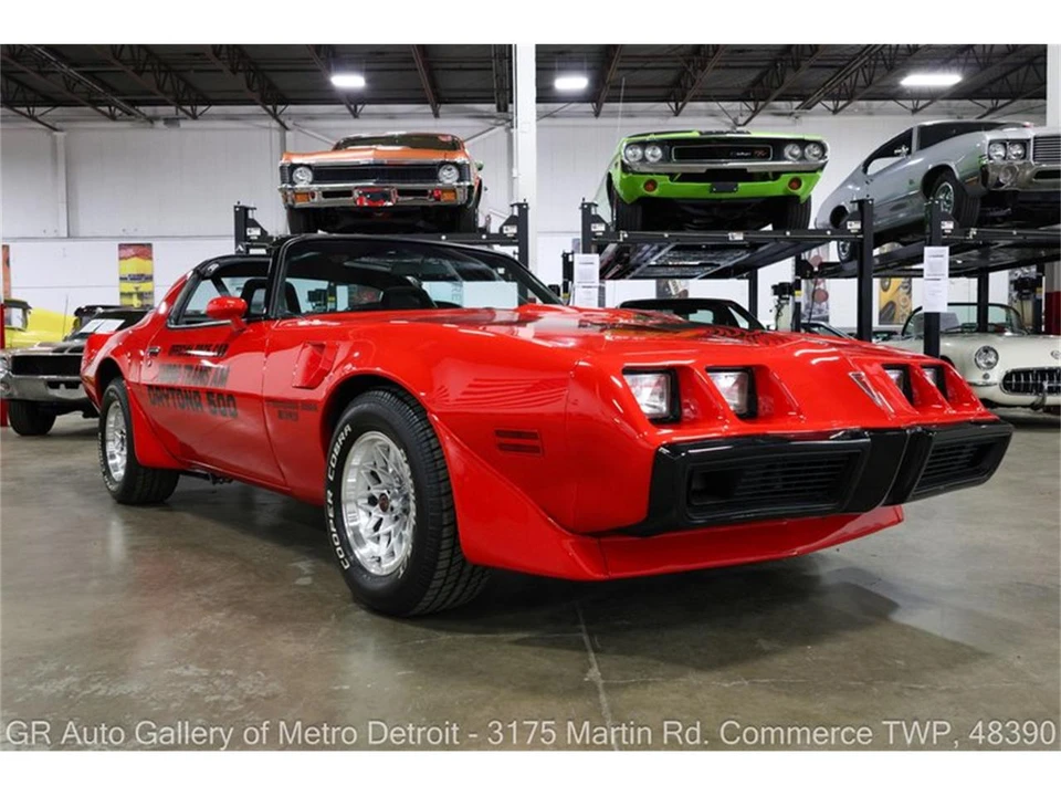 1981 Pontiac Firebird 2nd Gen - Image 11 of 31