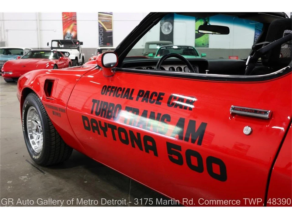 1981 Pontiac Firebird 2nd Gen - Image 22 of 31