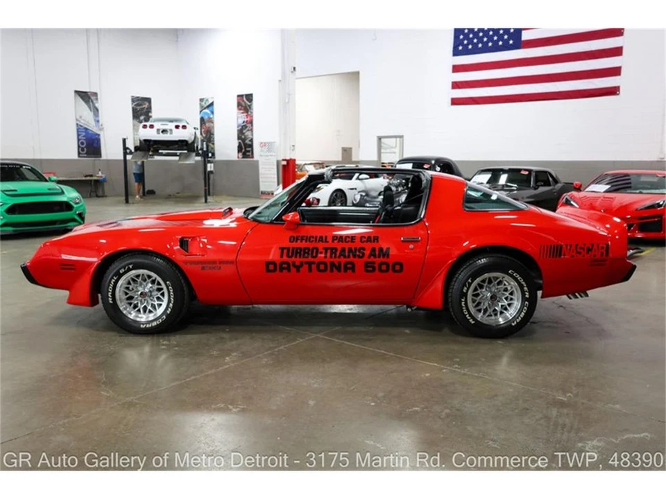 1981 Pontiac Firebird 2nd Gen - Image 4 of 31