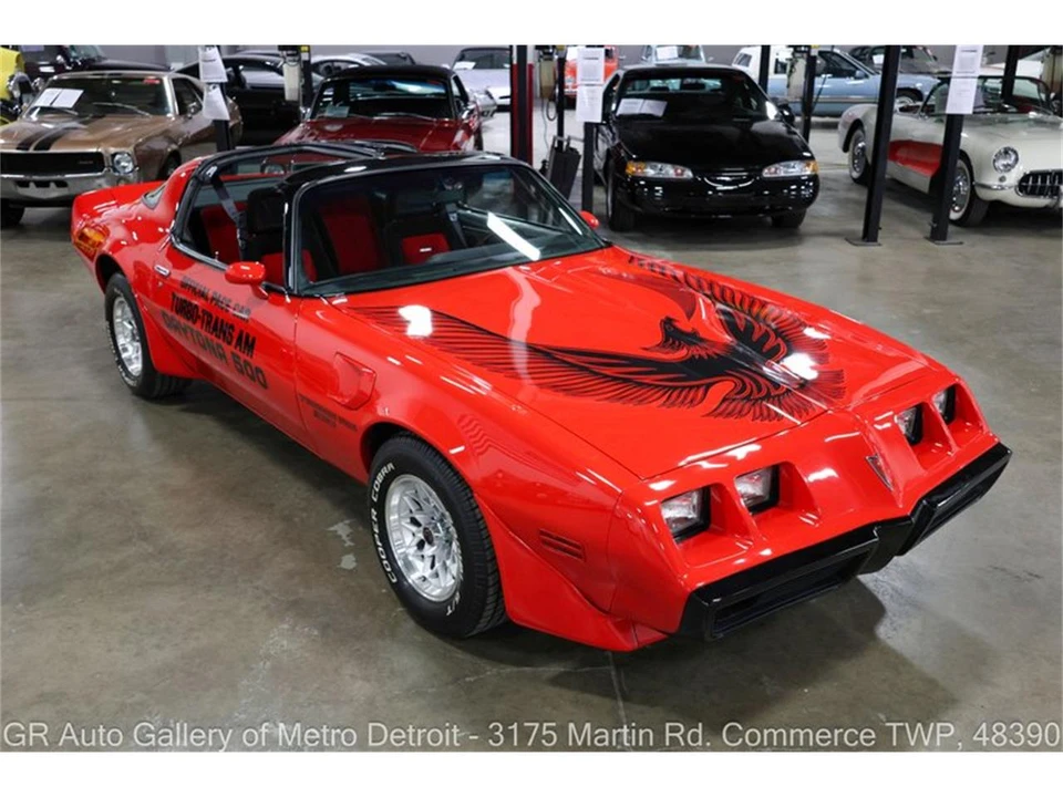 1981 Pontiac Firebird 2nd Gen - Image 10 of 31