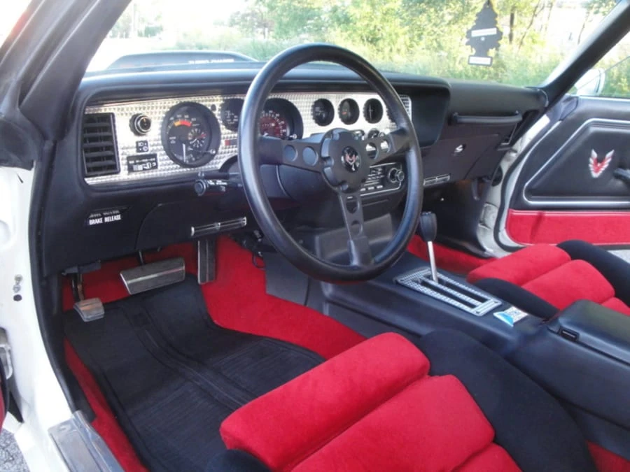 1981 Pontiac Firebird 2nd Gen - Image 4 of 10