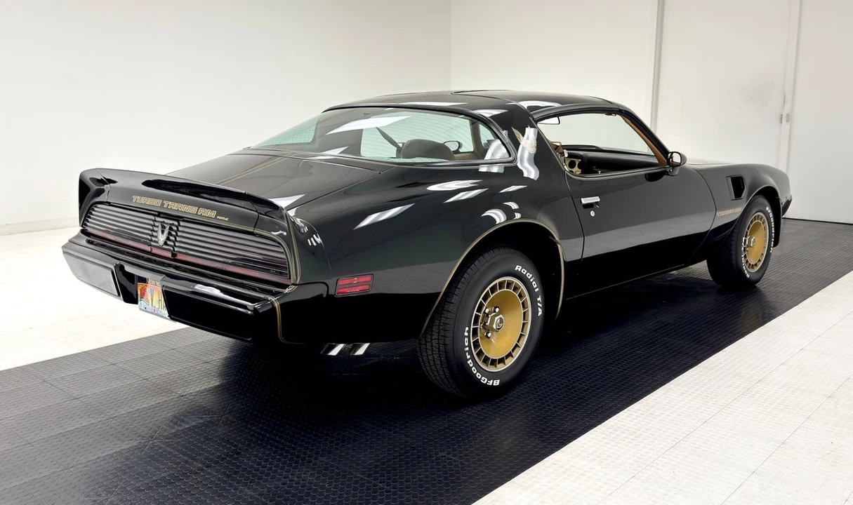 1981 Pontiac Firebird Trans Am 2nd Gen - Image 5 of 21
